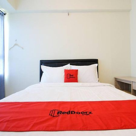 Reddoorz Apartment @ Malioboro City Adisucipto Maguwo Kültér fotó