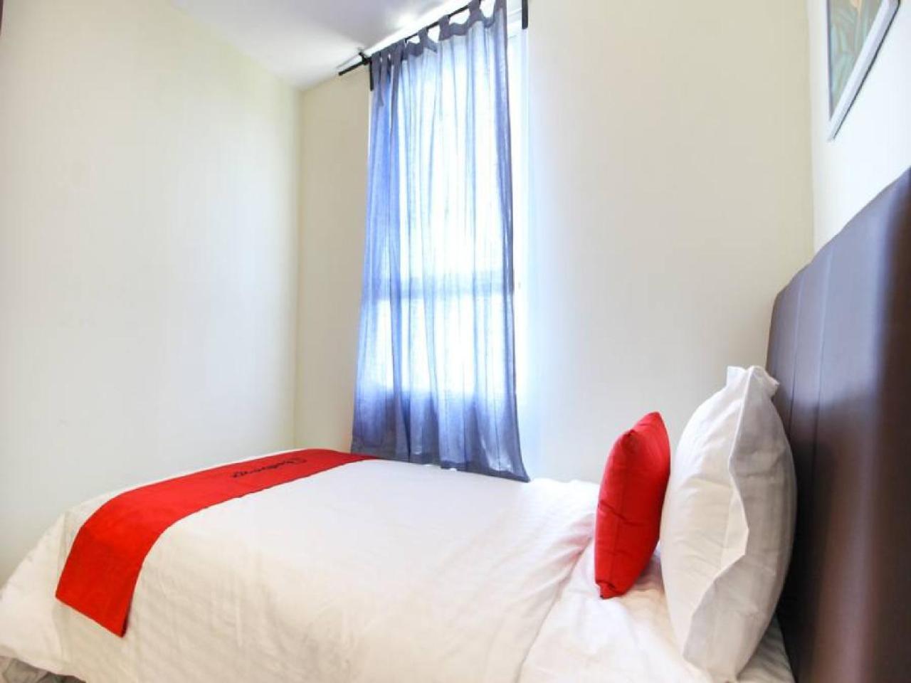 Reddoorz Apartment @ Malioboro City Adisucipto Maguwo Kültér fotó